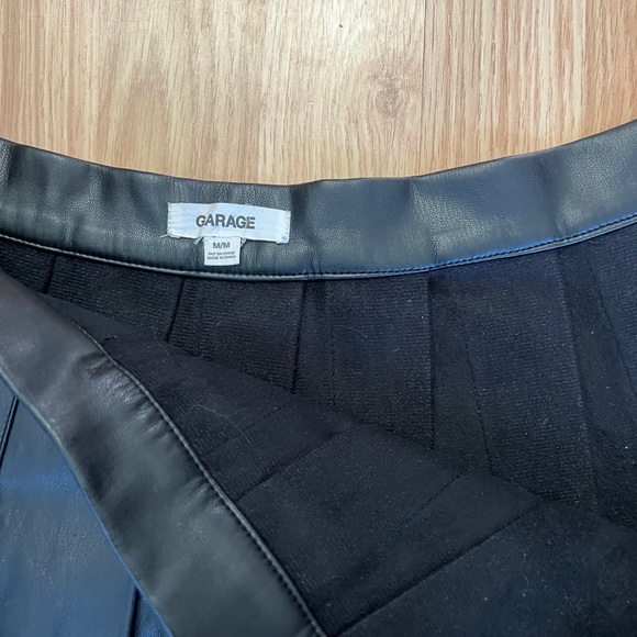 Leather skirt - Picture 3 of 4